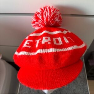 Vintage Detroit Red Wings Red & White Knit Toque Pom Pom Hat - Adult